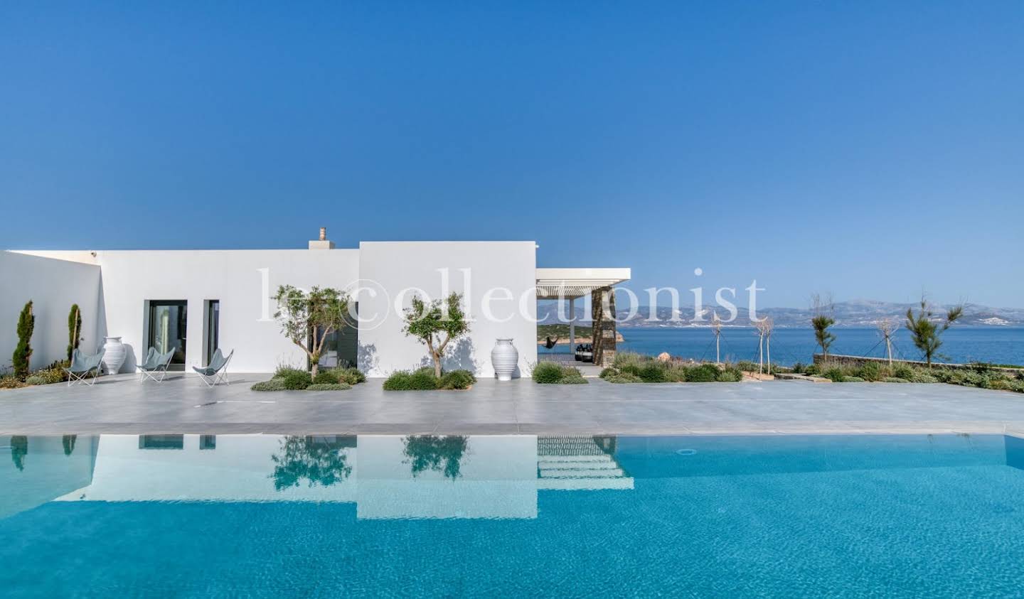 House with pool Paros