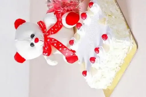 White Forest Cake 1 Teddy Bear [500 Gram]