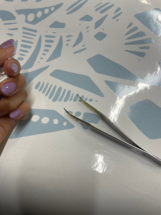 キューブのラッピング施工・z12キューブ・エンボス加工・DIY・PPF(ペイント プロテクション フィルム)に関するカスタム事例の投稿画像3枚目