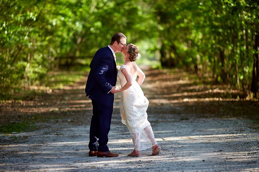 Wedding photographer Lindsay Bernard (luxebylindsay). Photo of 29 June 2019