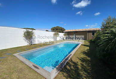 Seaside house with pool and terrace 2