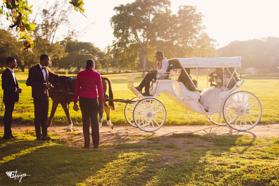 Photographe de mariage Ravario McKenzie (gtdesigns). Photo du 14 juillet 2020