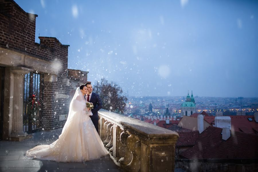 Svadobný fotograf Roman Lutkov (romanlutkov). Fotografia publikovaná 17. februára 2017