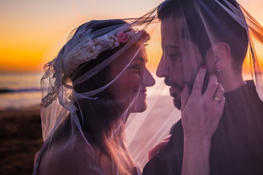 Wedding photographer Conchita Bequerul (bequerul). Photo of 31 January 2018