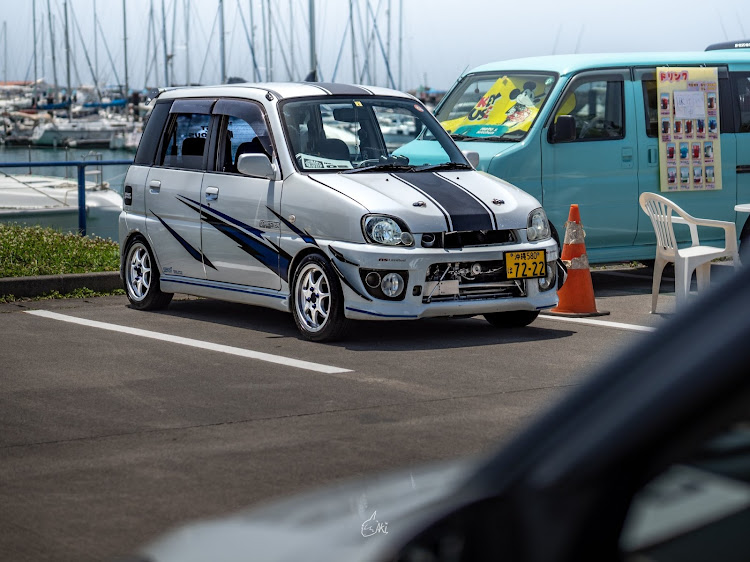 プレオ RSの沖縄・宜野湾港マリーナ・沖縄カスタムカー展示イベント・車好き女子に関するカスタム事例の投稿画像1枚目