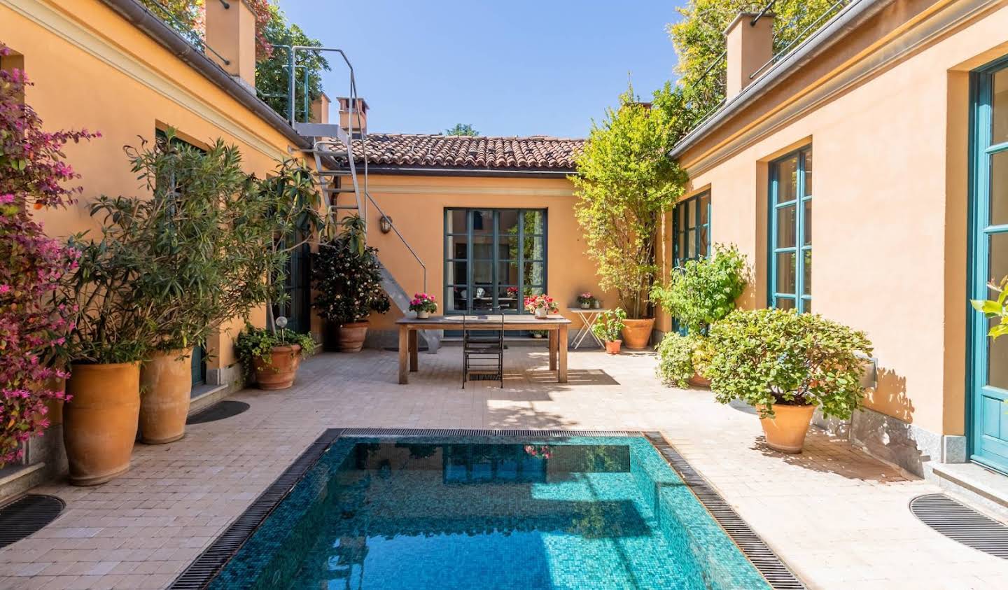 House with garden and terrace Turin