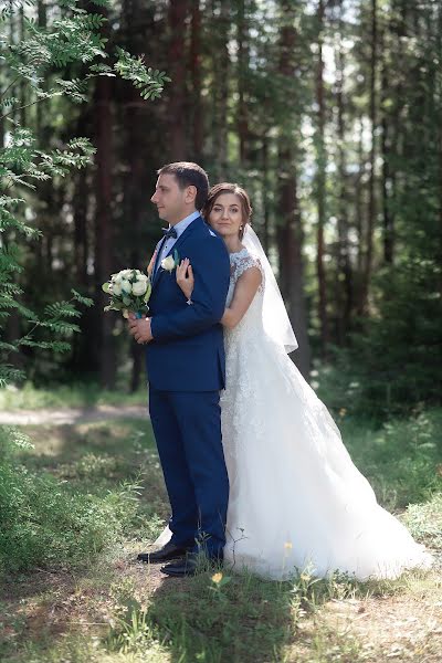 Fotografo di matrimoni Elena Bolyukh (elenbo29). Foto del 29 ottobre 2019