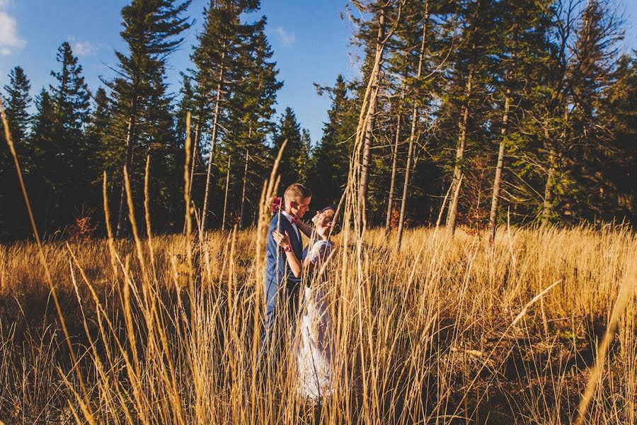 Photographe de mariage Krzysztof Kanczak (kanczakstudio). Photo du 10 mars 2020