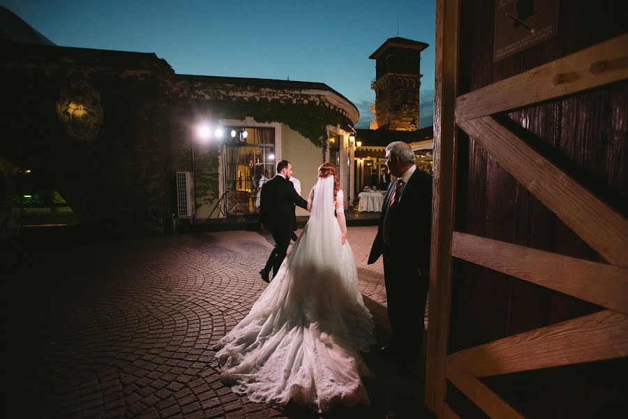 Fotografo di matrimoni Anastasiya Lasti (lasty). Foto del 6 luglio 2016