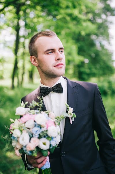 Fotógrafo de casamento Oleh Yarovka (uleh). Foto de 7 de junho 2016