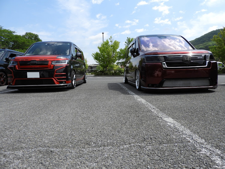 ステップワゴンのGW・オフ会に関するカスタム事例の投稿画像9枚目