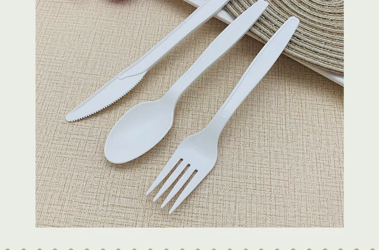 Ensemble de couverts épais Couteau Fourchette et Cuillère pour gâteau, durable et élégant pour une utilisation quotidienne et les occasions spéciales.