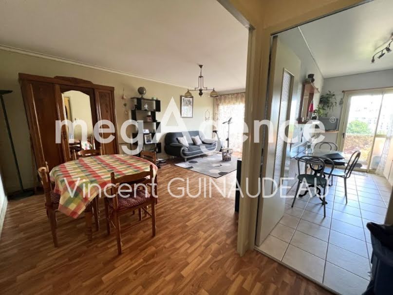 Vente appartement 3 pièces 71 m² à Cholet (49300), 145 500 €