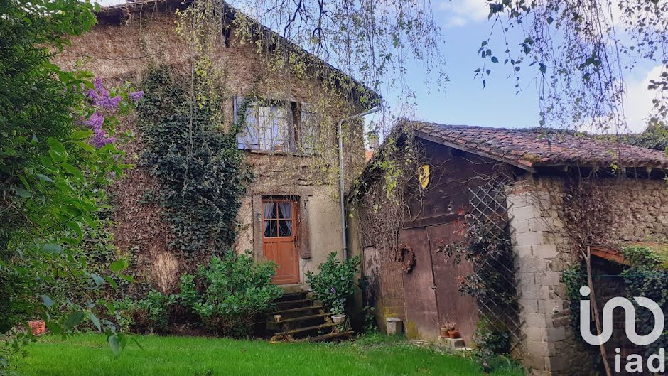 Vente maison 5 pièces 97 m² à Cussac (87150), 130 000 €