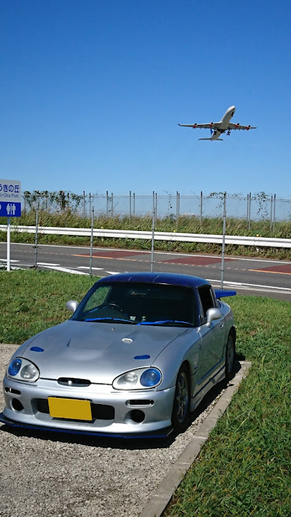 カプチーノの青空・飛行機に関するカスタム事例の投稿画像1枚目