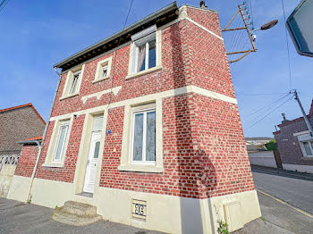 maison à Saint-Quentin (02)