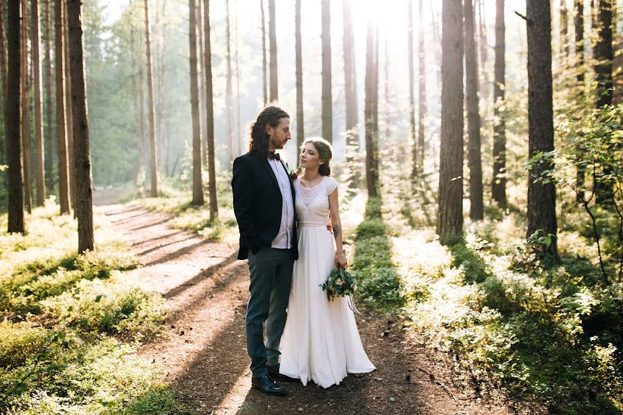 Fotografo di matrimoni Richard Konvensarov (konvensarov). Foto del 5 dicembre 2016