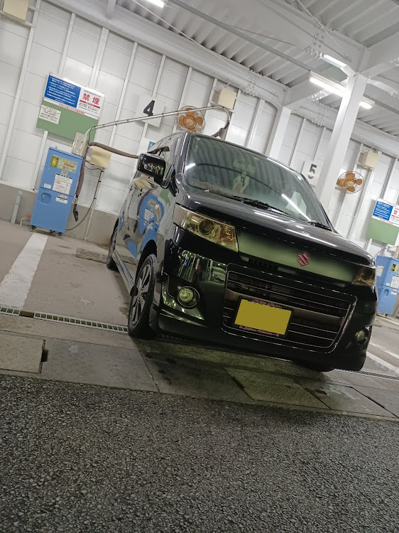 ワゴンRスティングレーの鹿児島・スティングレー・ワゴンRスティングレー・愛車・洗車に関するカスタム事例の投稿画像1枚目