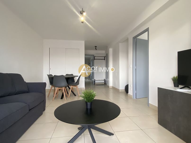 Location meublée appartement 1 pièce 25 m² à Toulon (83000), 460 €