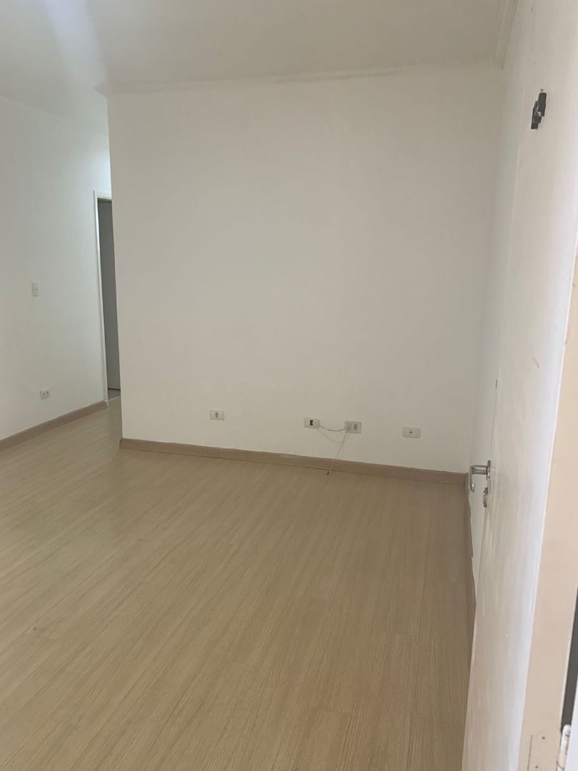 Apartamentos à venda Vila Satúrnia