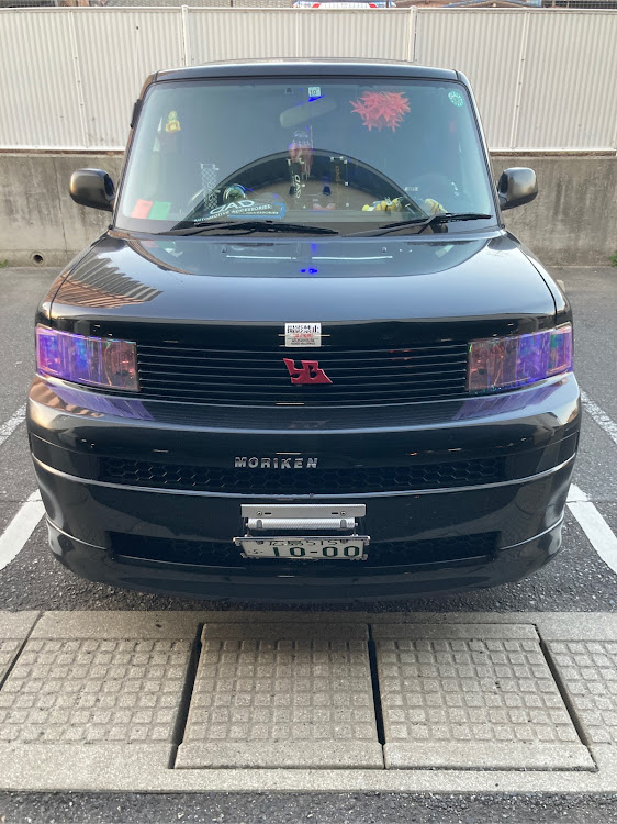 bBのもりけん・D.A.D・bB・コロナが早く終息しますように・BLUE統一目指すに関するカスタム事例の投稿画像3枚目