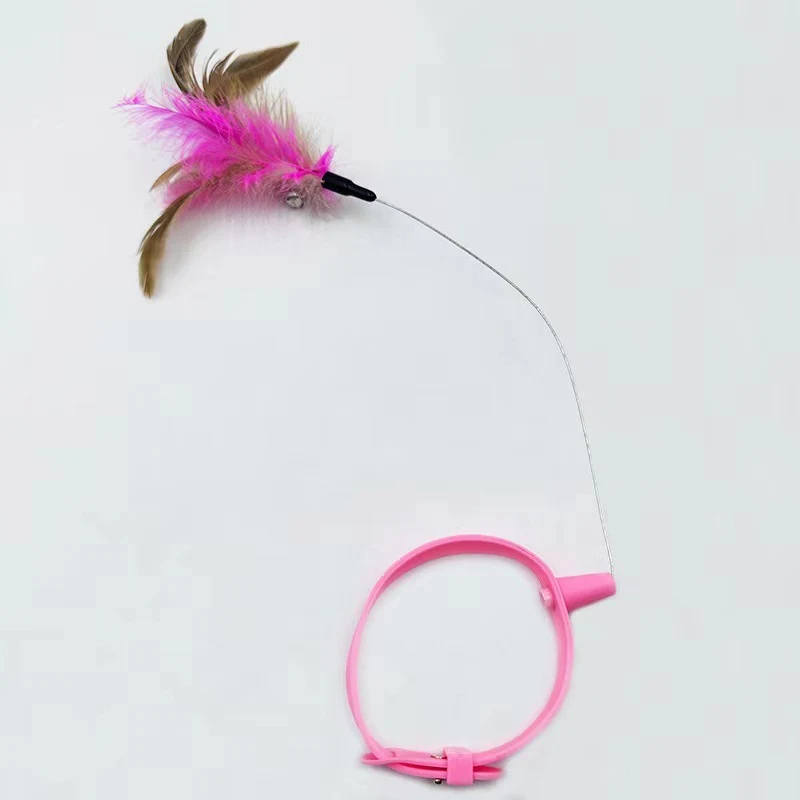 Kattenhalsband met speelgoed, siliconen hengel, verstelbaar, met veren, belletje, interactieve kattenspeelgoed. Leuke interactie.