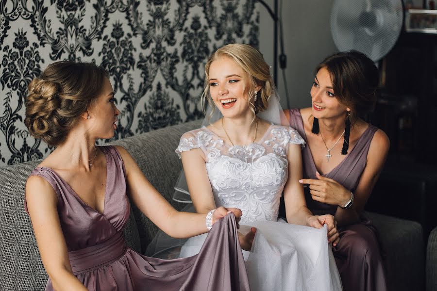 Wedding photographer Elizaveta Bondarenko (bonbonphoto). Photo of 28 October 2018