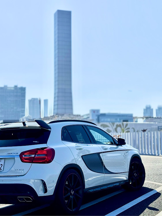 GLAのテスラ・サイバートラック・GLA45 AMG・大黒PA・チームラボに関するカスタム事例の投稿画像4枚目