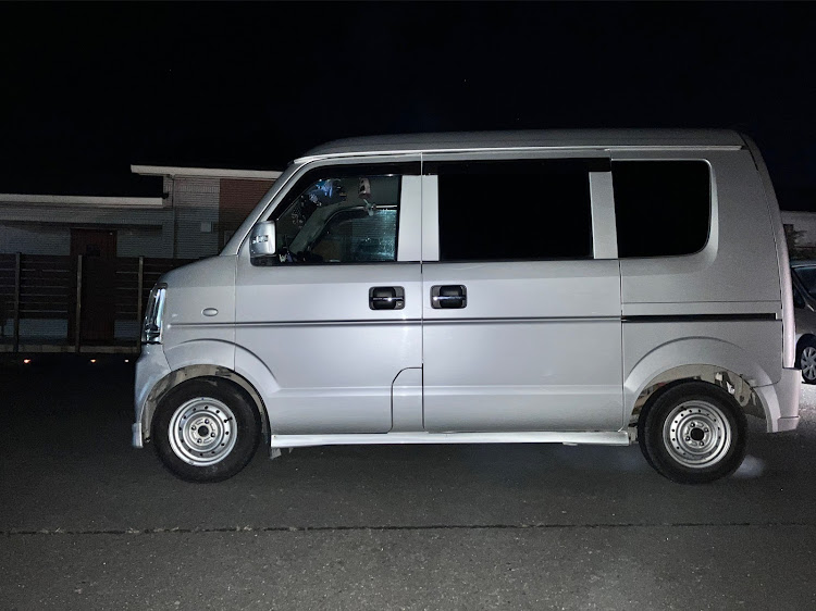 エブリイバンの白フォグ・廃車紹介・仕事クルマに関するカスタム事例の投稿画像3枚目