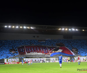 ? Fans Slavia Praag pakken uit met fenomenale tifo, Genkies reageren met Bengaals vuur