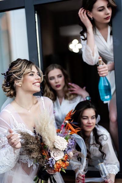 Wedding photographer Dima Vaschilo (dimavaschilo). Photo of 16 August 2019