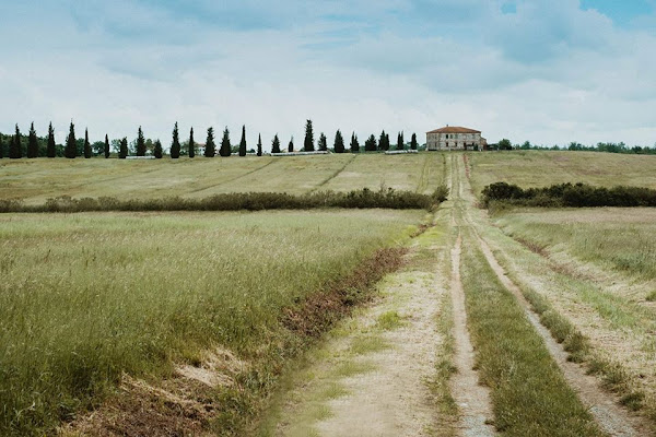 Colline toscane, dove tutto e' antico e nuovo di luisa_navalesi