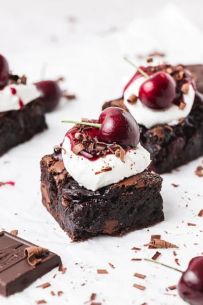 Black Forest With Brownie