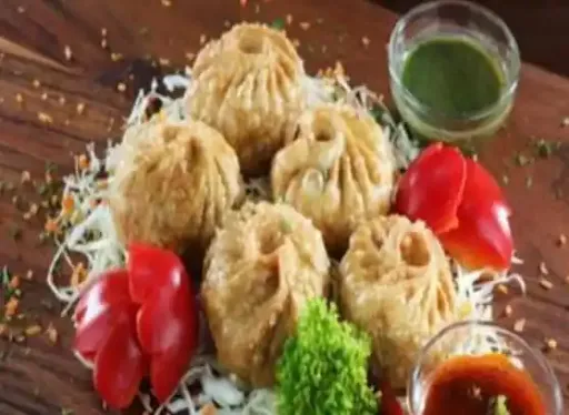 Vegetable Fried Momos [8 Pieces]