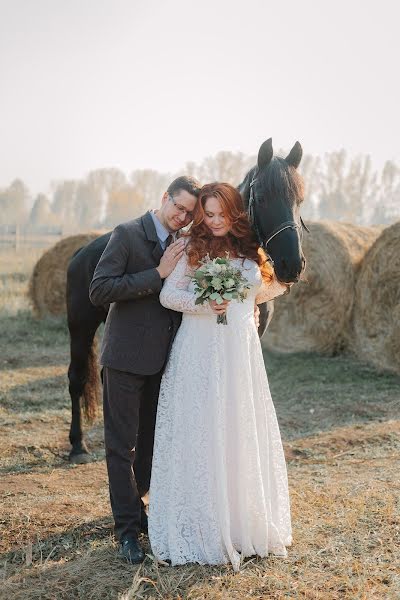 Jurufoto perkahwinan Tatyana Karimova (katari). Foto pada 1 Oktober 2016