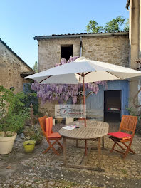 maison à Saint-Méard-de-Gurçon (24)