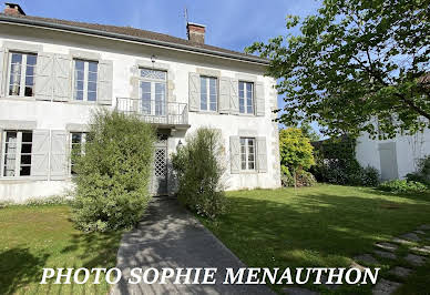 House with pool and terrace 19