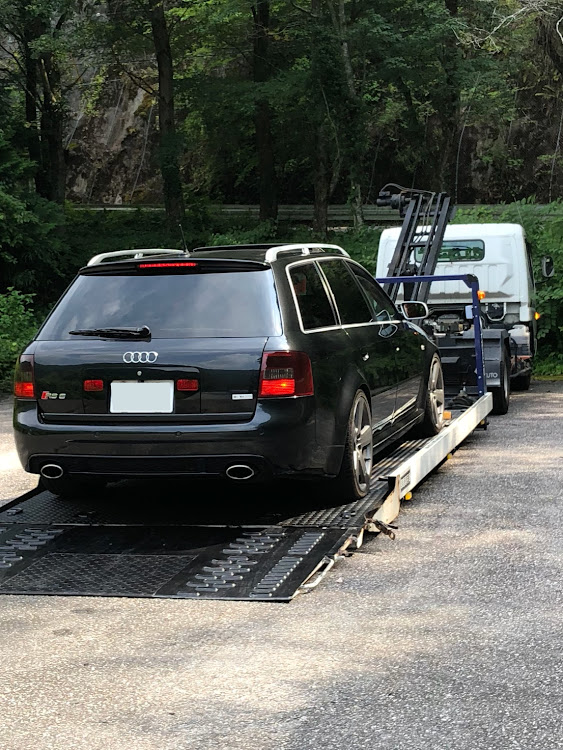 RS6 アバントのドライブに関するカスタム事例の投稿画像5枚目