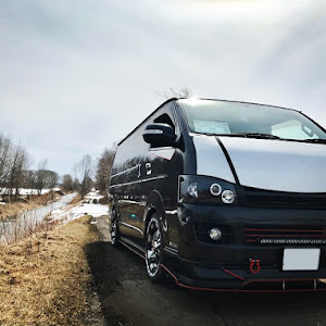 ハイエースバン