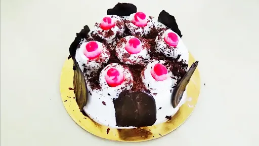 Fresh Cream Black Forest Cake [450 Grams]