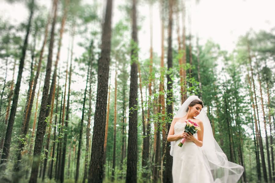 Fotograf ślubny Valeriya Lebedeva (minty). Zdjęcie z 10 października 2015