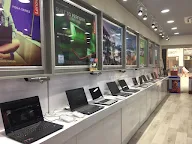 Lenovo Store photo 3