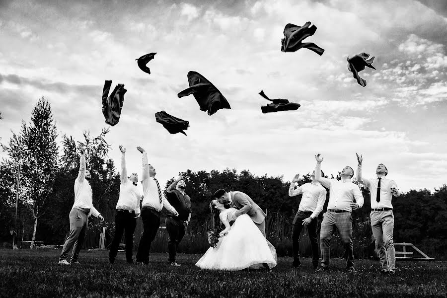 Fotógrafo de casamento József Márk Losonczi (losonczi). Foto de 21 de setembro 2021