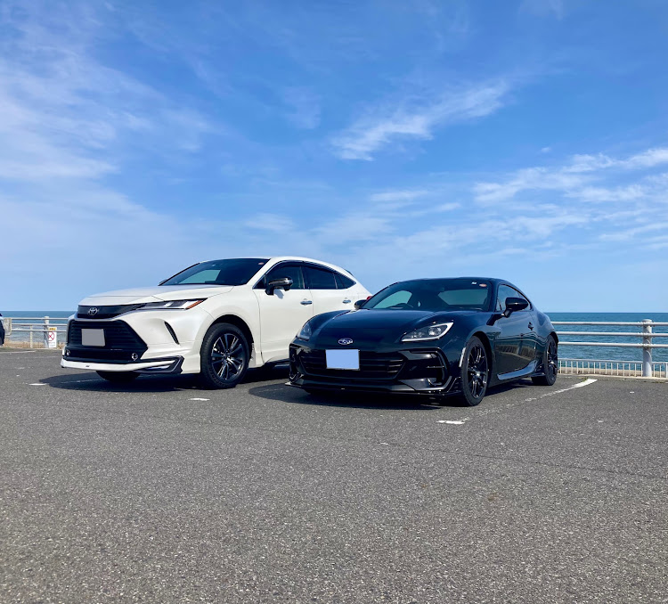 ハリアーのBRZ・ドライブに関するカスタム事例の投稿画像1枚目