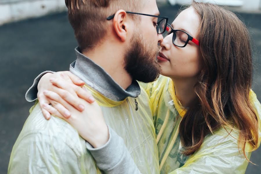 Photographe de mariage Svyatoslav Zyryanov (vorobeyph). Photo du 3 août 2017