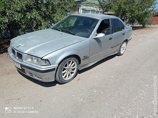 продам запчасти на авто BMW 318 3er (E36) фото 1