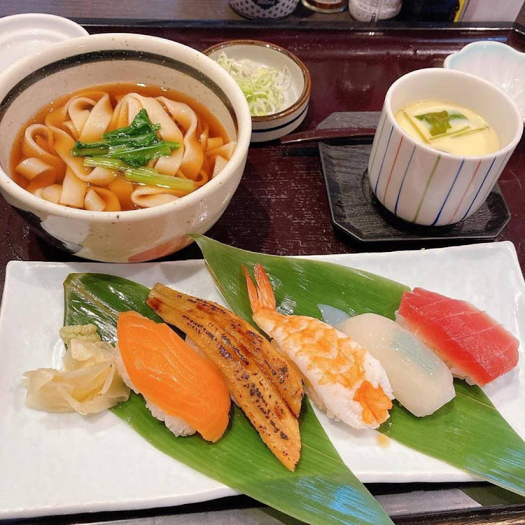 ミライースのLA3系の会・大津SA上り・きしめん美味しかった😋に関するカスタム事例の投稿画像7枚目