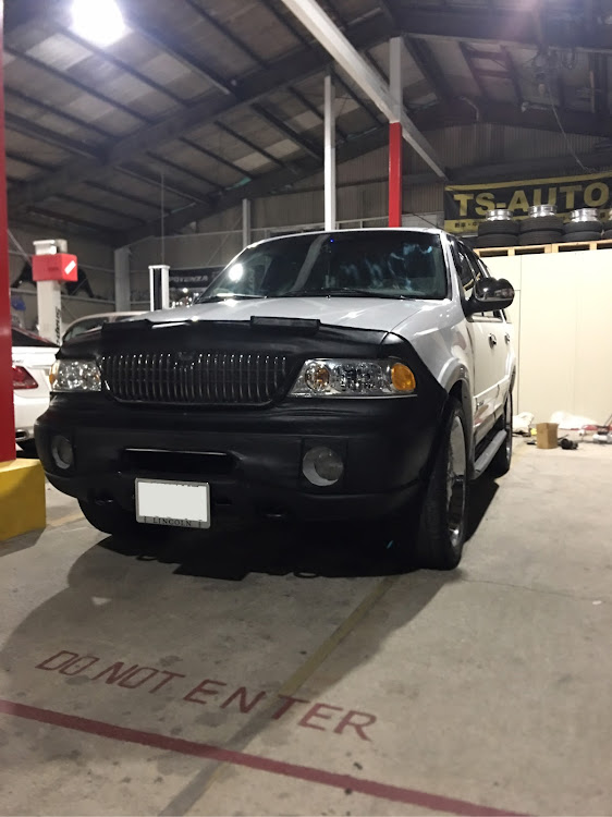 ナビゲーターのTS- AUTO CUSTOMSさんが投稿したカスタム事例の投稿画像1枚目