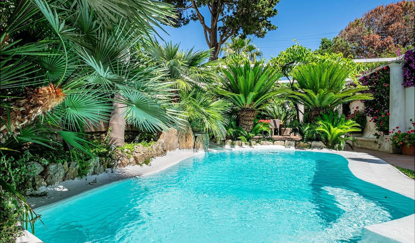 Villa avec piscine et jardin Capri