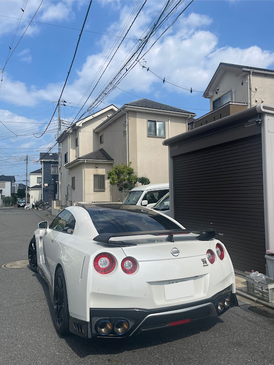 NISSAN GT-Rのrevo Rさんが投稿したカスタム事例の投稿画像1枚目